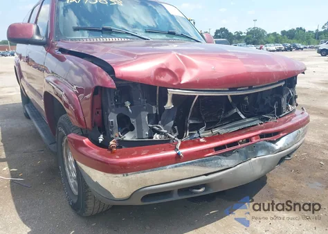 2002 Chevrolet Suburban 1500 Lt из США, поврежденный, VIN 1GNFK16Z12J322229